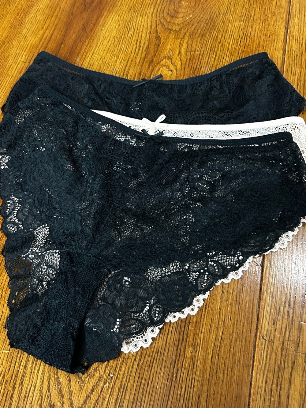 Free Press Lace Bikini Panty Lot Size M Black Ivory Floral Lace Underwear 3 Pack - Picture 6 of 8